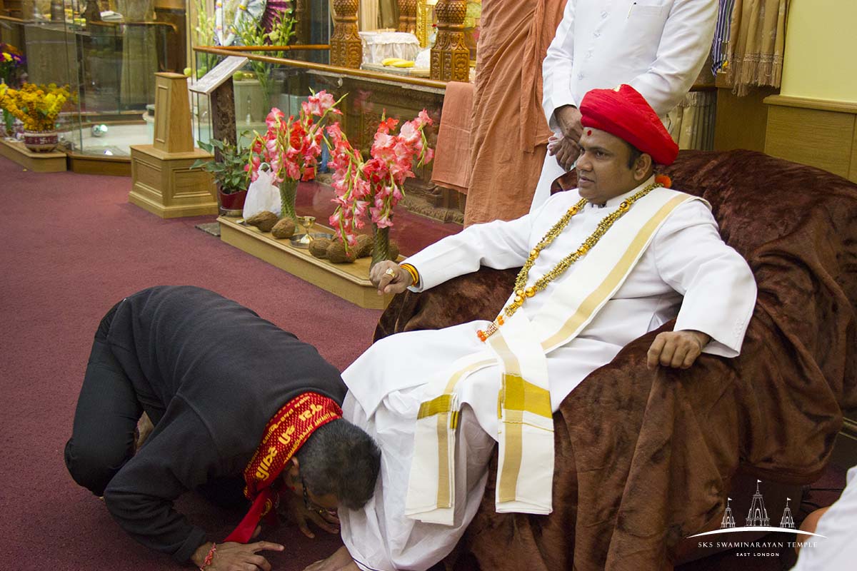 ©1987-2017 SKS Swaminarayan Temple East London